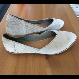 Toms Jutti Suede Flats, Tan, Size 10